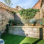 Beverley House - Uk43519 Semesterbostad