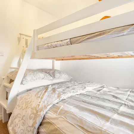 Beverley House - Uk43519 Holiday home