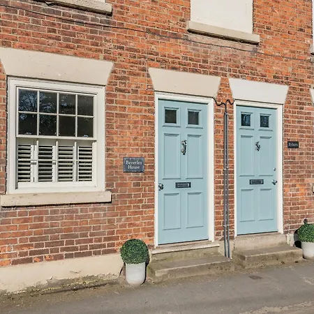 Beverley House - Uk43519 *