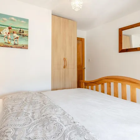 Holiday home Beverley House - Uk43519